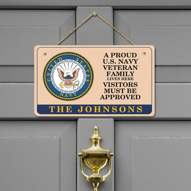 Door sign - Veteran family lives here