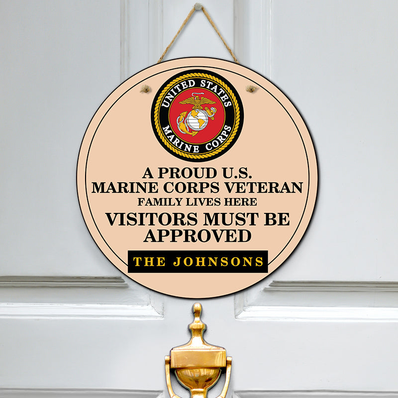 Door sign - Veteran family lives here