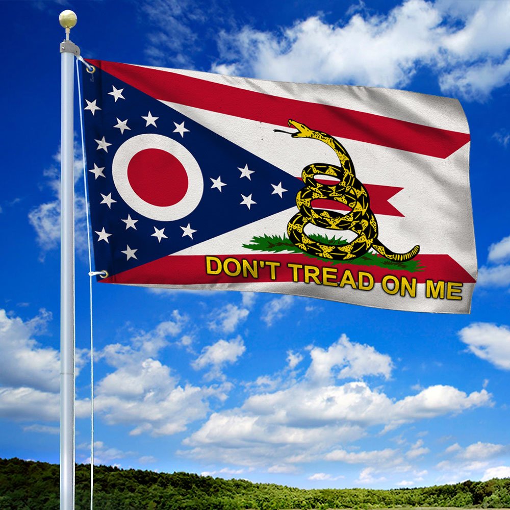 Ohio Grommet Flag Gadsden Don't Tread on Me LHA1766GFv3CT