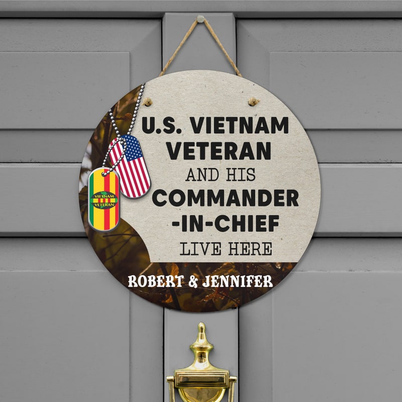 Door sign - For the veteran and his commander