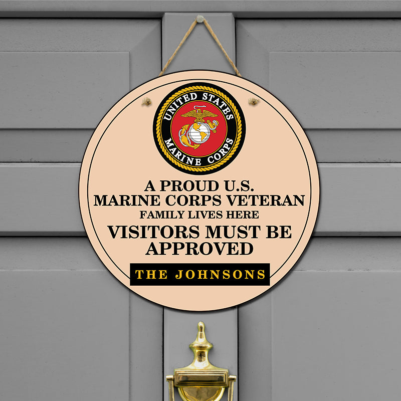Door sign - Veteran family lives here