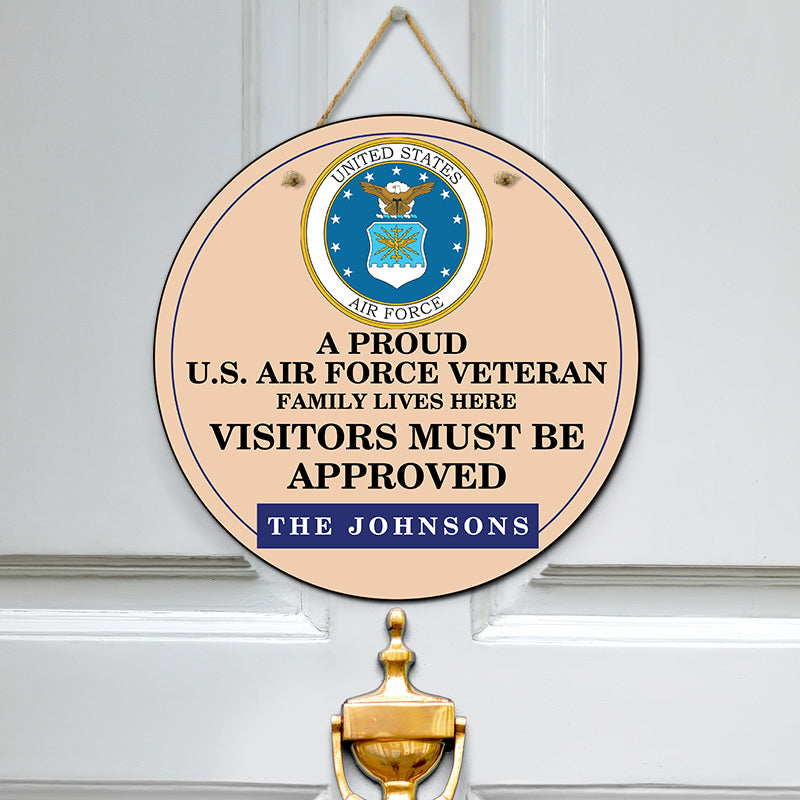 Door sign - Veteran family lives here