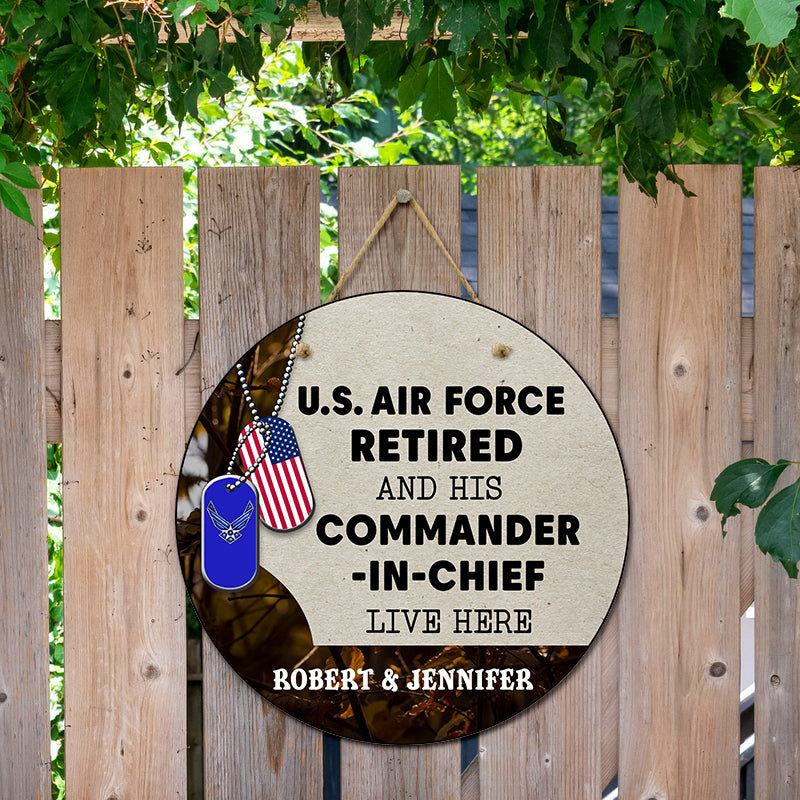 Door sign - For the veteran and his commander