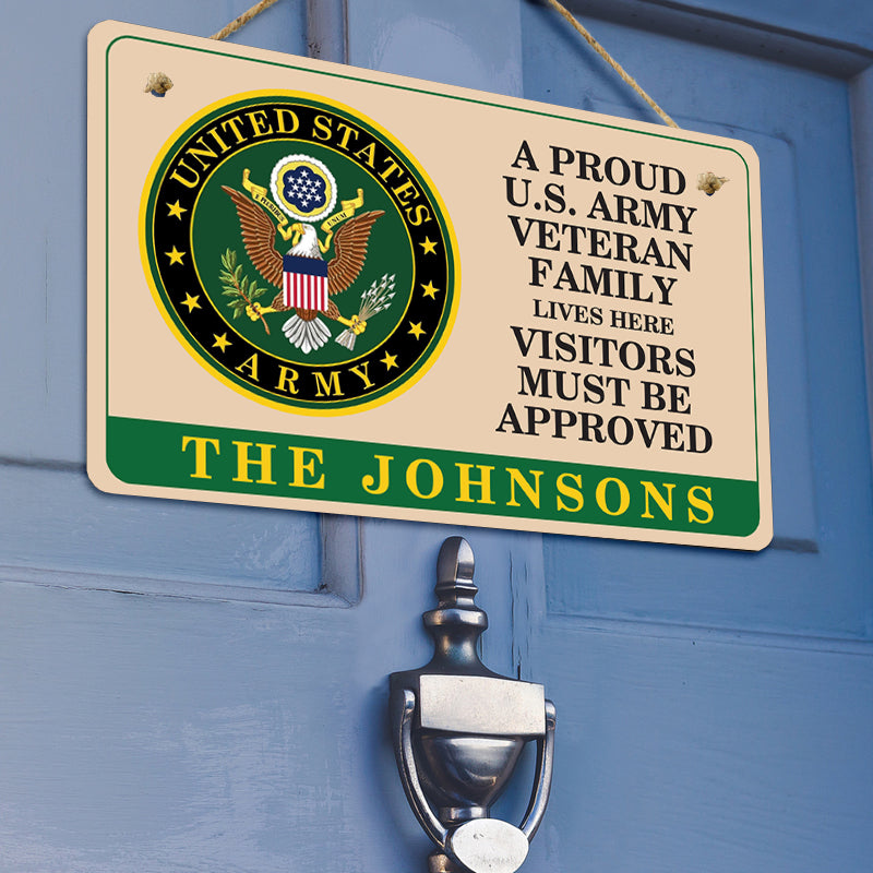 Door sign - Veteran family lives here