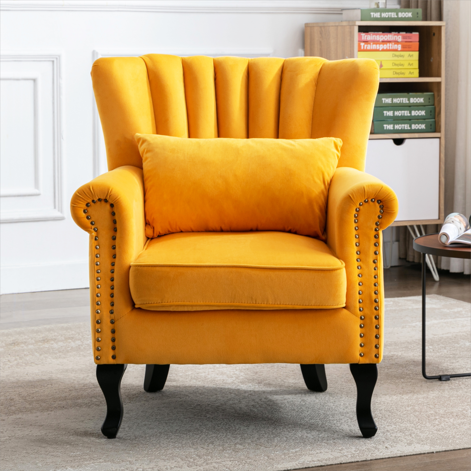 Lyon Lounge Chair