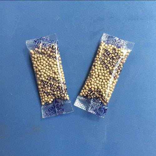 custom-clay-desiccant-with-opp-bag