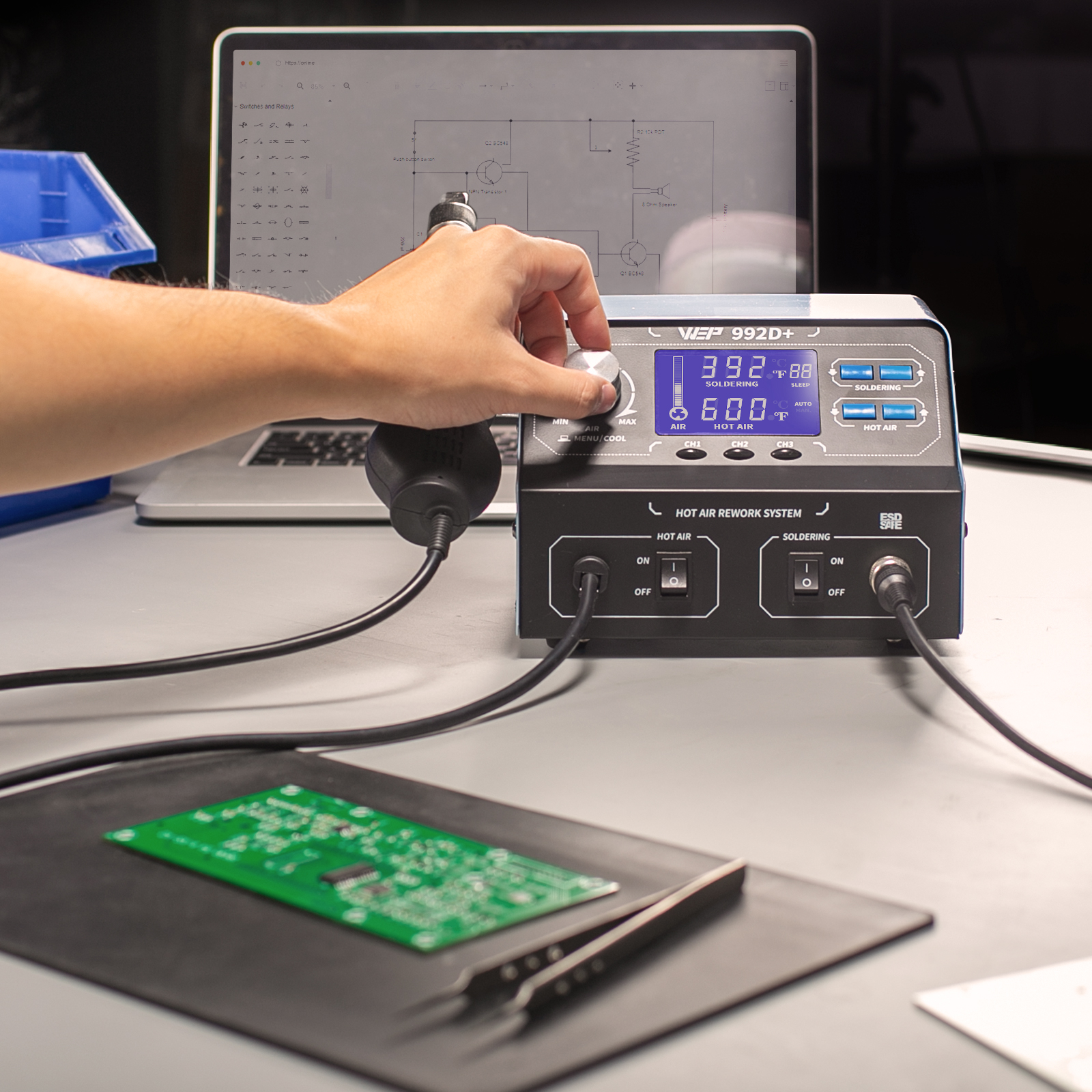 992D+ Soldering + Rework 2-IN1 Station