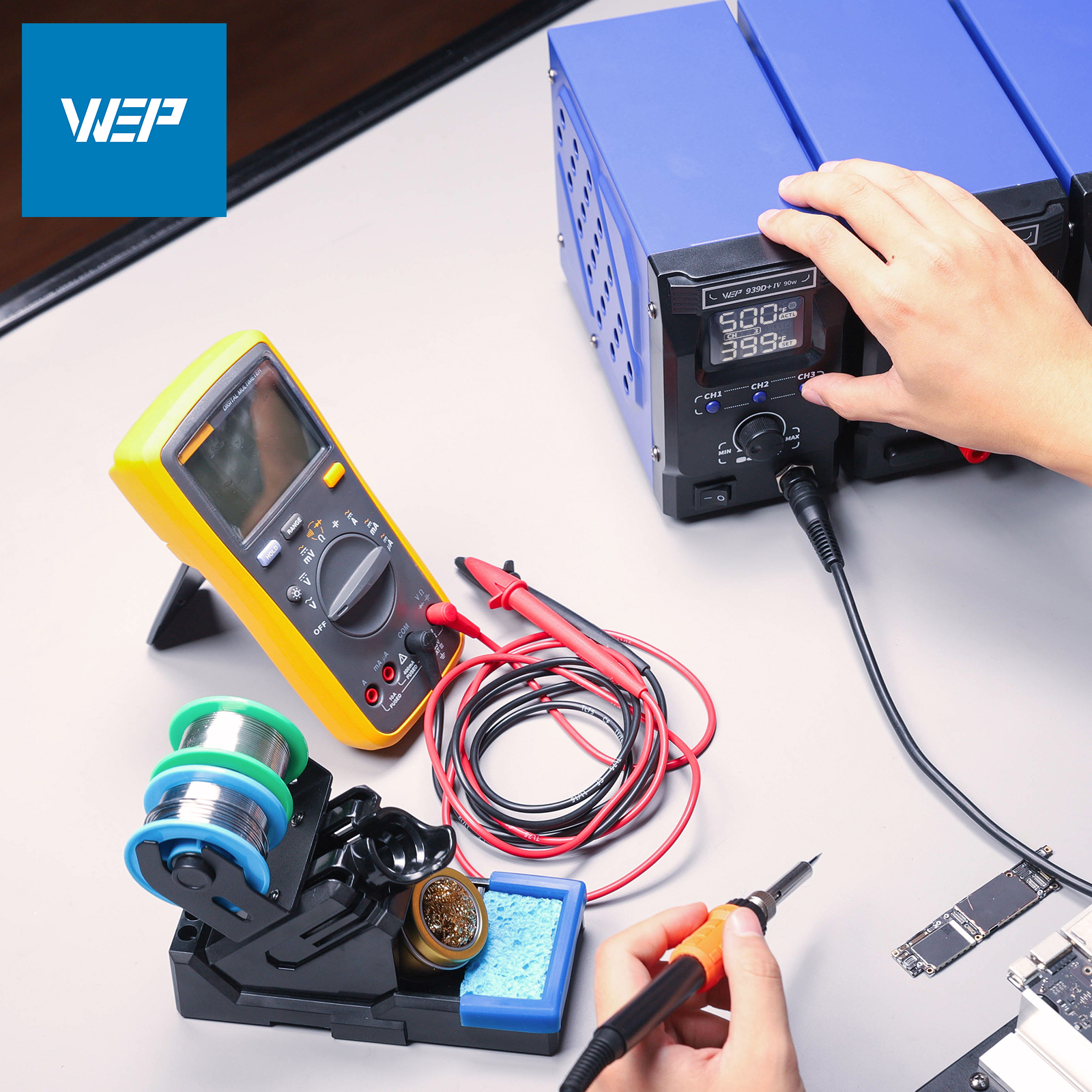 939D+ IV Soldering Station