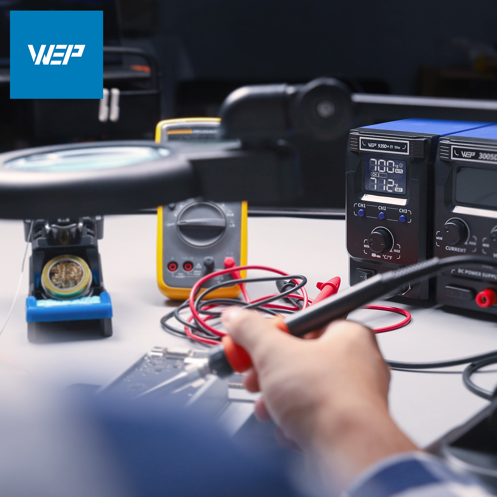 939D+ IV Soldering Station