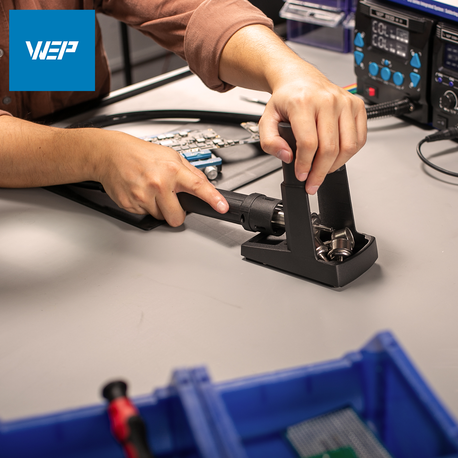 993DM IV Hot Air Rework Station