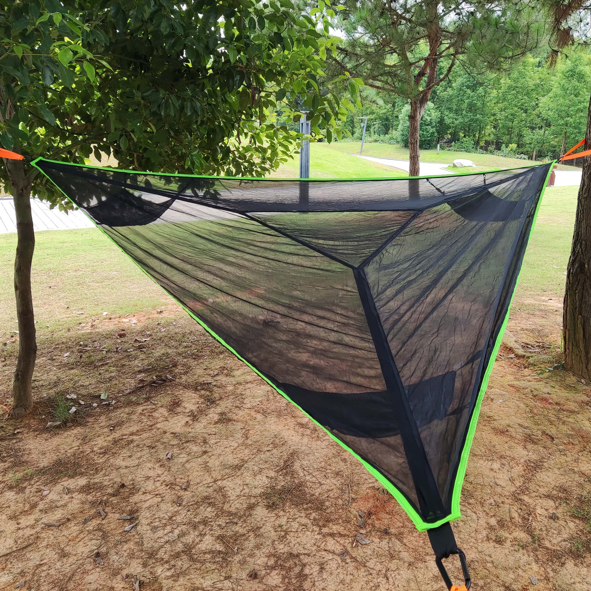 Aerial Multiplayer Triangle Hammock Folding Portable Mesh Mesh Hammock Aerial Tree Tent Leisure Mesh Bed