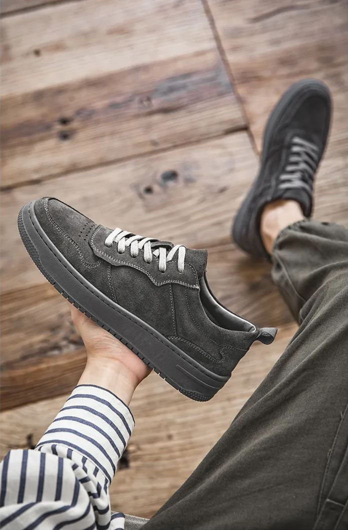 Leather cowhide board shoes