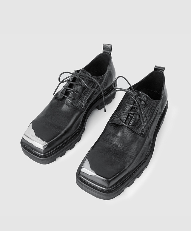 Calfskin dark platform square toe shoes