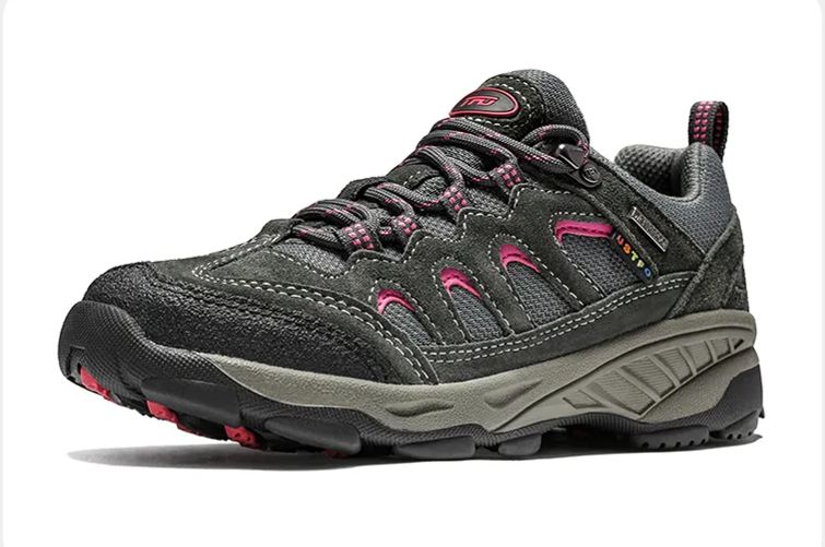Outdoor hiking shoes for men and women breathable anti-slip wear resistant