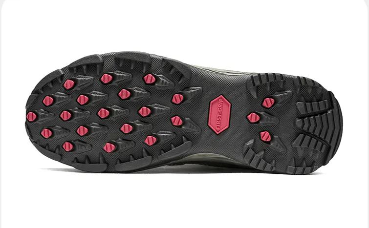 Outdoor hiking shoes for men and women breathable anti-slip wear resistant