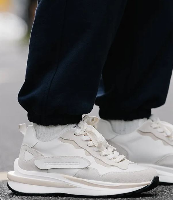 A variety of breathable low-top leather sneakers