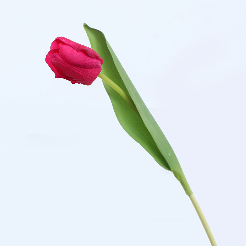 High-end artificial flowers feel moisturizing tulip