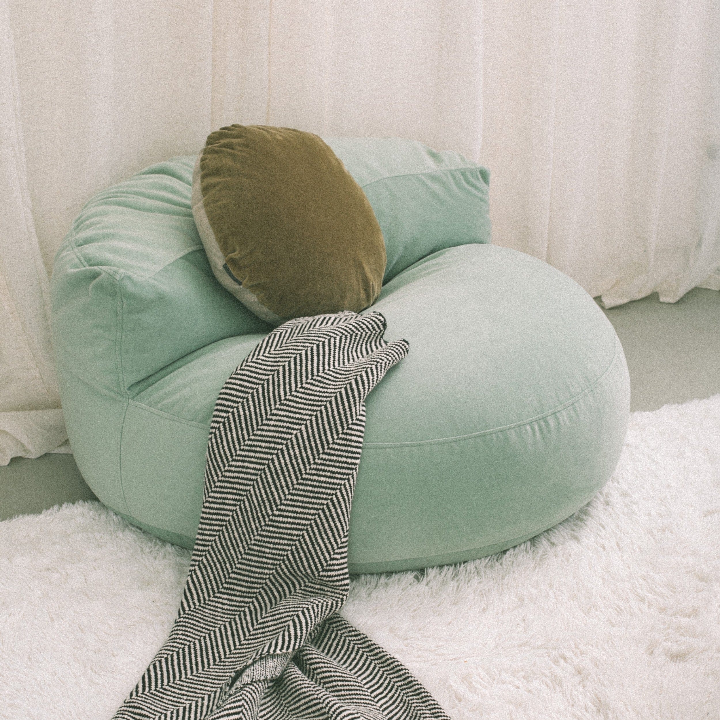 Lexie Plush Velvet Sage-FEELAROOM
