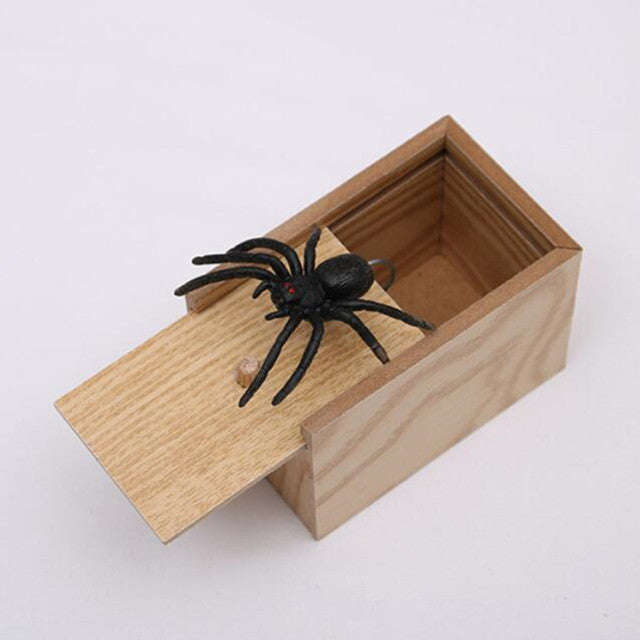 Wholesale Wooden Prank Scary Spider Toys-eebuy