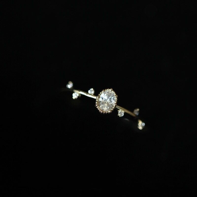 Wholesale Exquisite Leaf Gold Simple Ring-eebuy