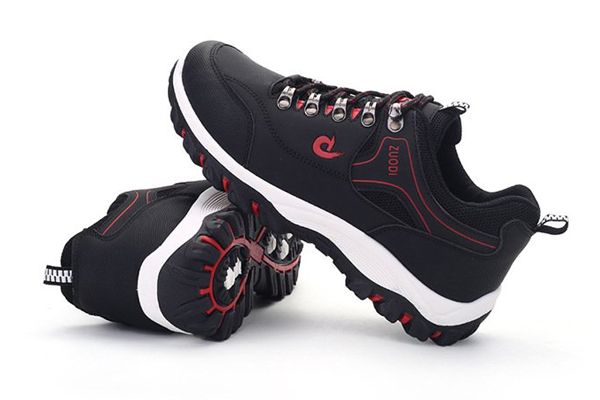 Men's Good Arch Support Outdoor Breathable Light Travel Sneakers