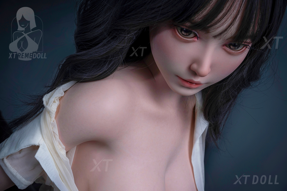 XT Doll丨Lin-4ft 10/150cm D-cup Skinny Silicone Sex Doll-Honeylovedoll