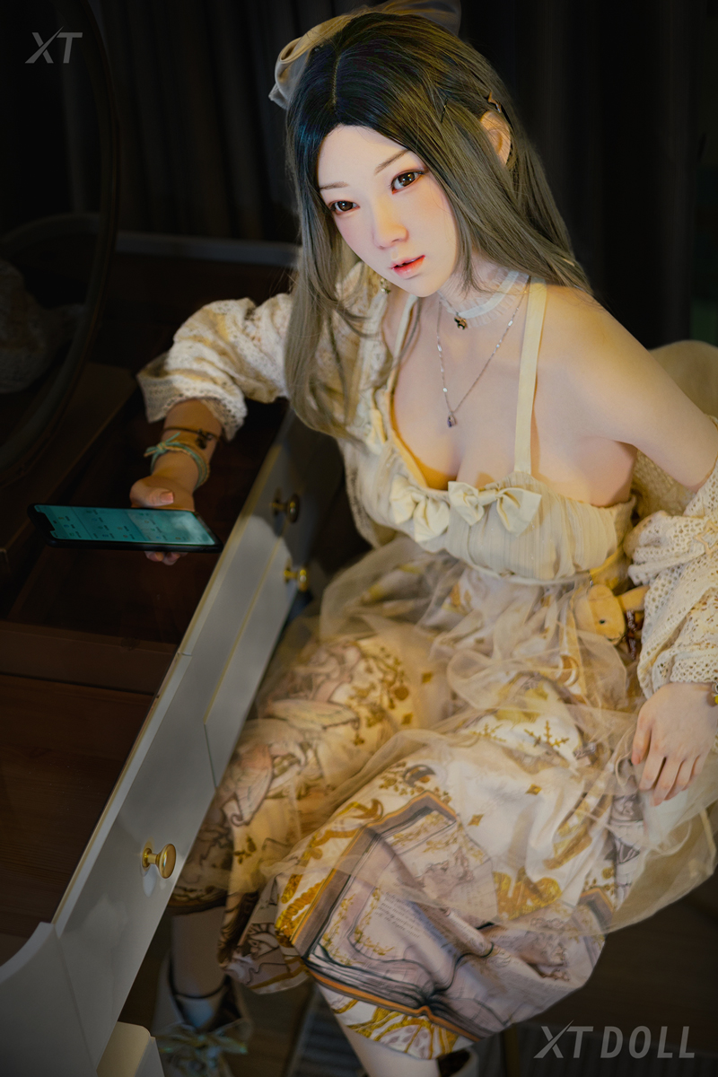 XT Doll丨Chase-4ft 10/150cm D-cup Skinny Silicone Sex Doll