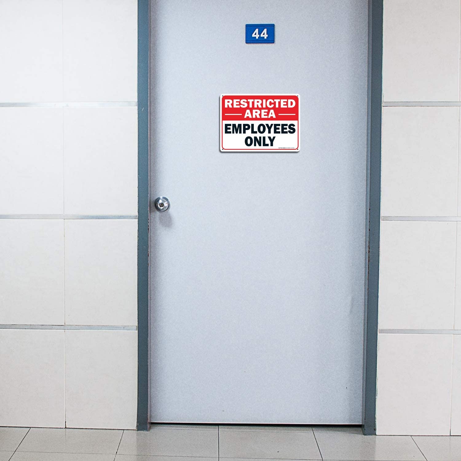 Faittoo Restricted Area Employees Only Sign, 10 x 7 Inches .40 Rust Free Aluminum , UV Protected, Weather Resistant, Waterproof, Durable Ink, Easy To Mount