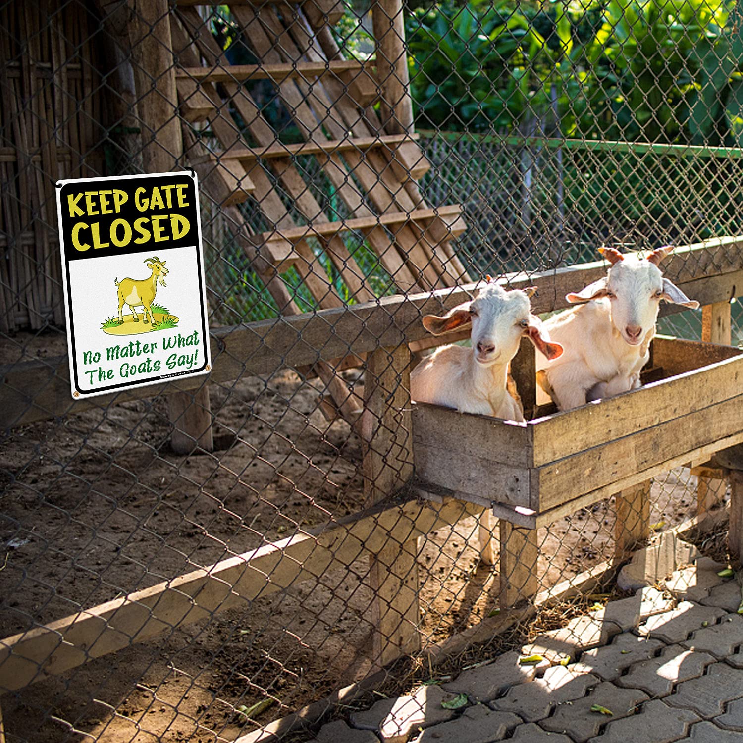 Keep Gate Closed Sign No Matter What The Goats Say, Goat Signs for Outside, Goat Decorations, Warning Sign,14x10 In, Rustfree Aluminum, Weather/Fade Resistant, Easy Mounting, Indoor/Outdoor Use