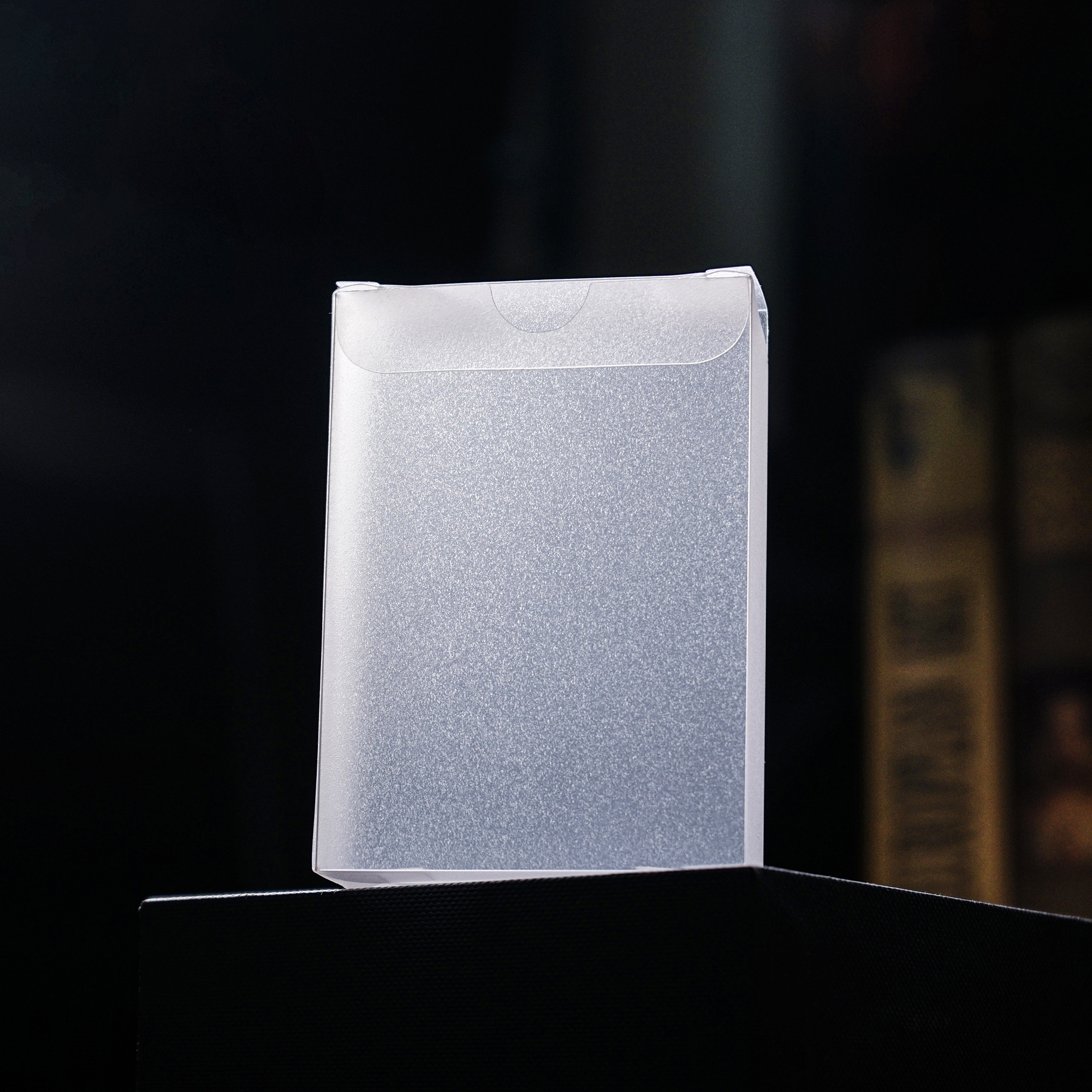 100pcs Clear Frosted Box For Playing Cards By IARVEL MAGIC Accessories