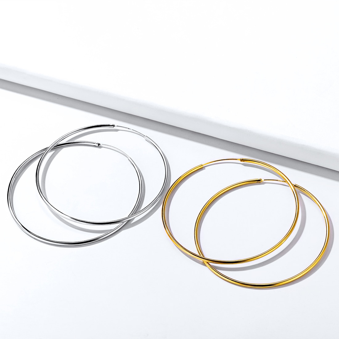 ChicSilver 925 Sterling Silver Small Hoop Earrings Circle Endless Huggie Hoops 15/20/30/50/70mm