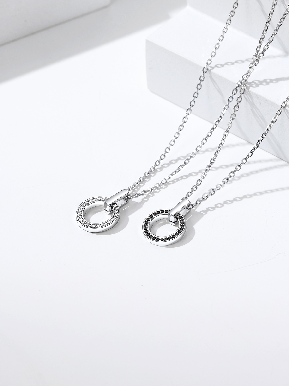 Silvora Women Round Sterling Silver Necklace with Cubic Zirconia, Circle Halo Pendant Necklace Layering Necklace Birthday Christmas Gift