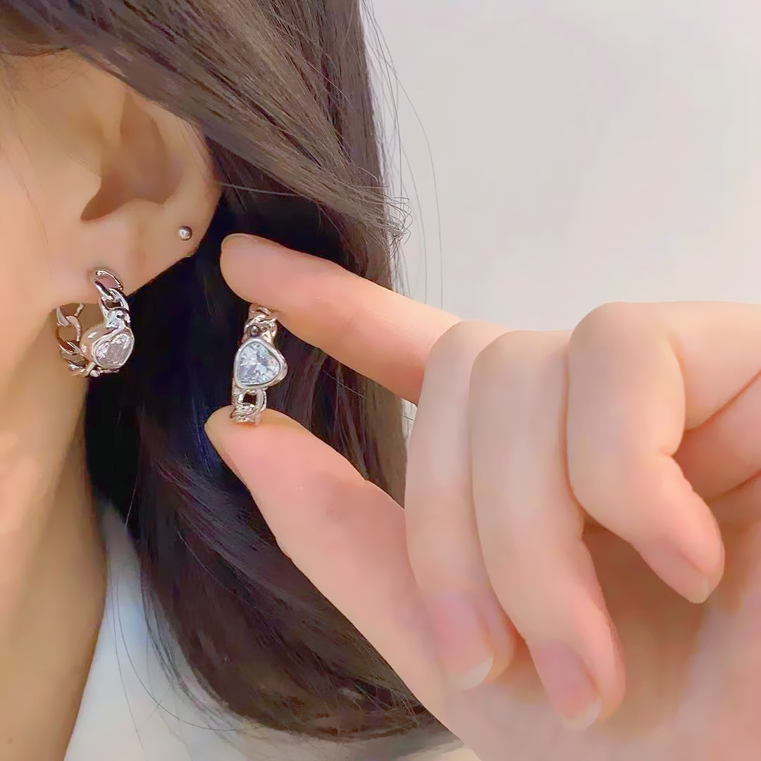 Heart Silver Earrings | Jentle Jewelry