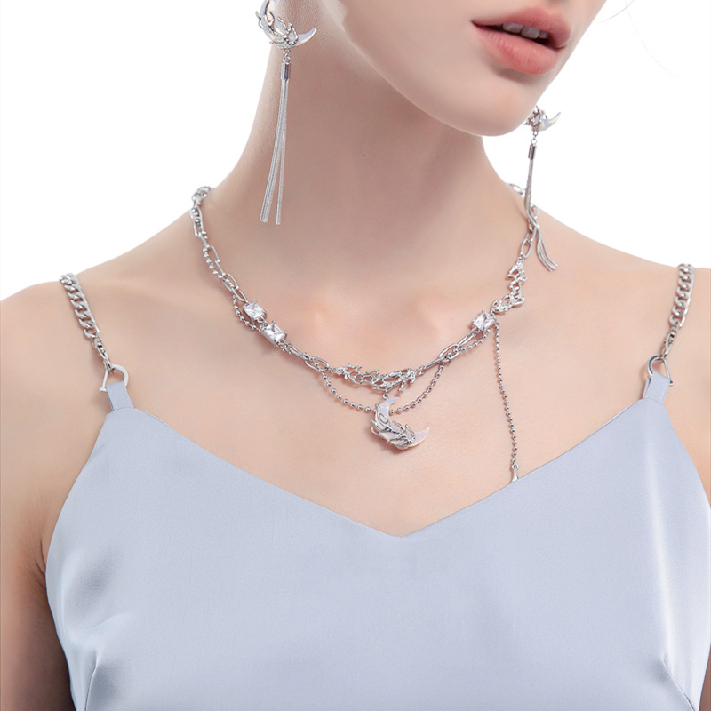 Moon Silver Necklace | Jentle Jewelry