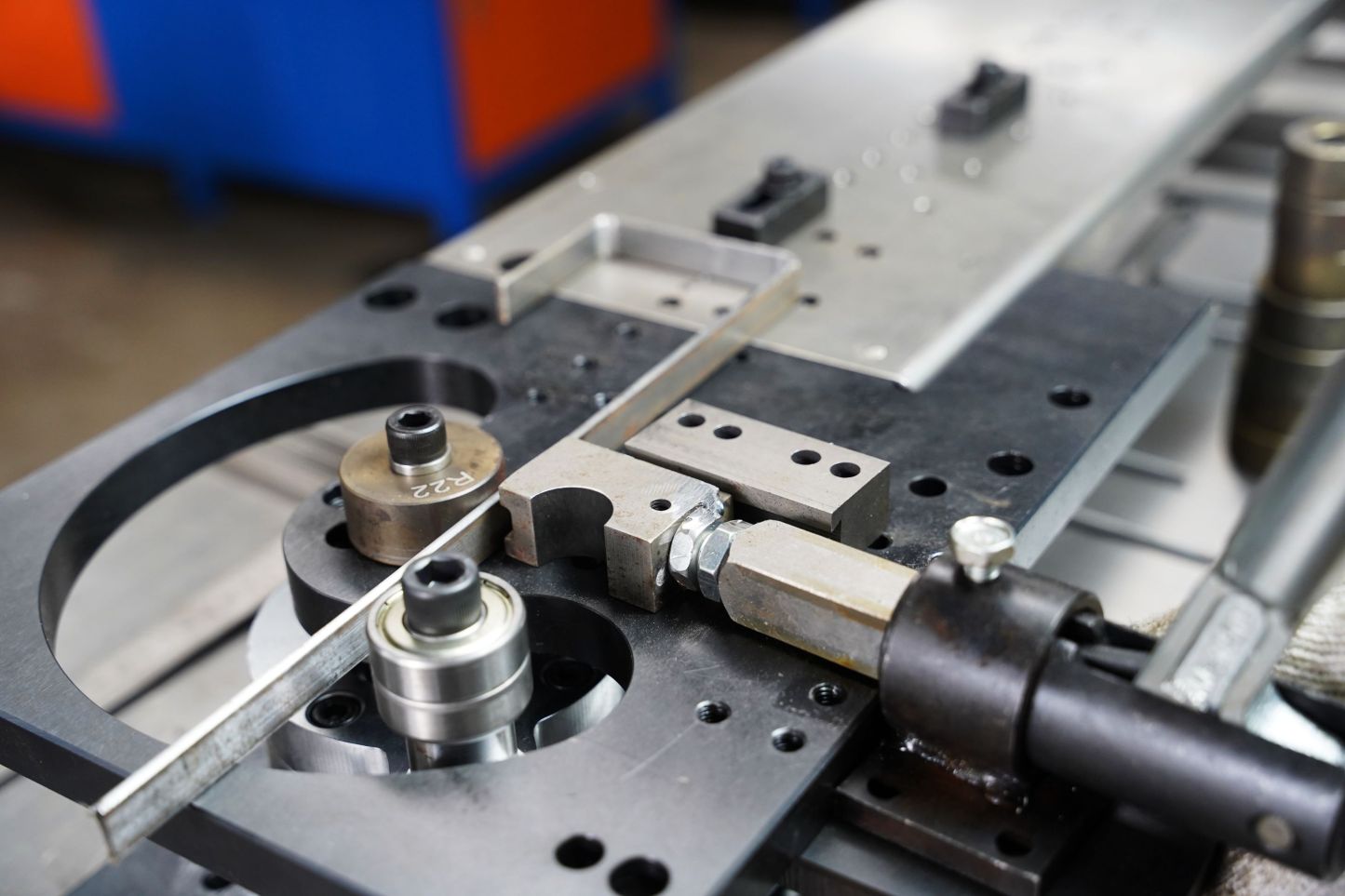 manual multifunction bender