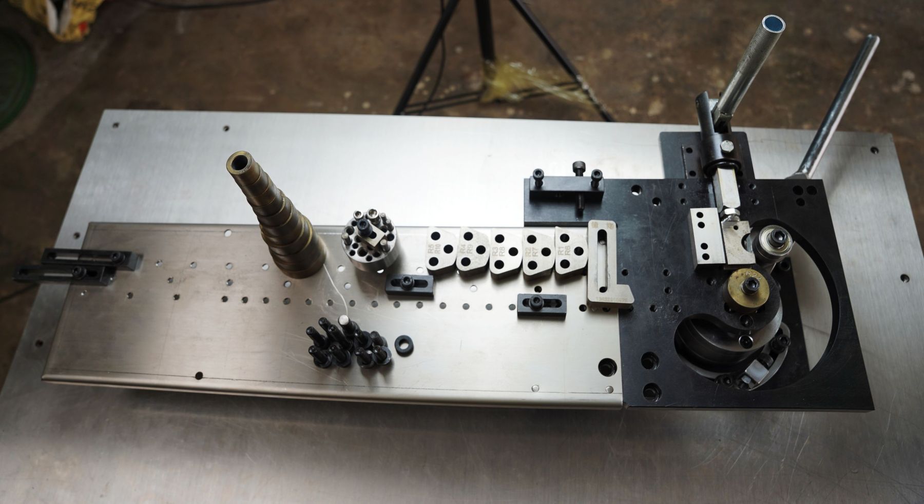 manual multifunction bender