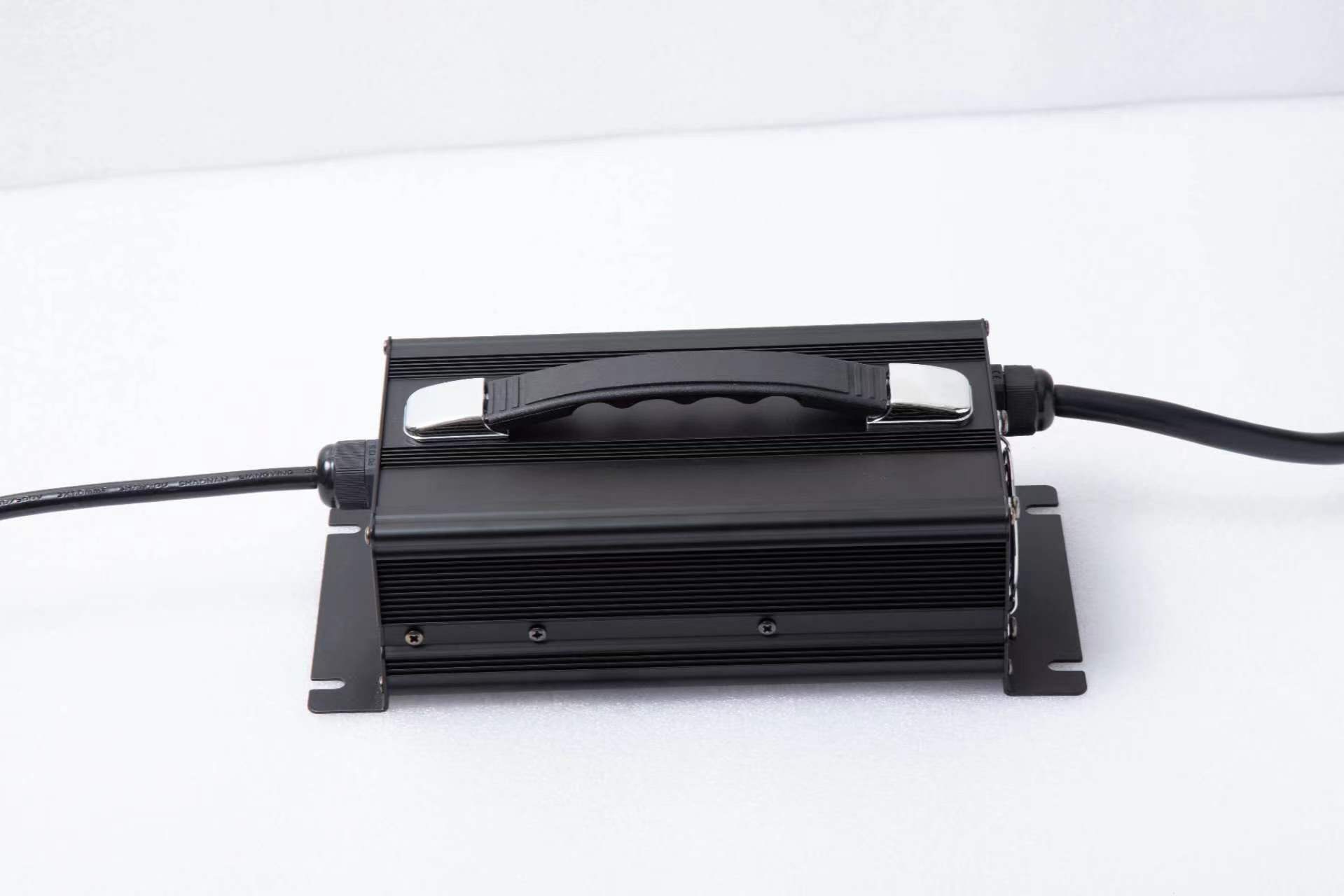 TezePower 14.6V 40A LiFePO4 Lithium Battery Charger-TezePower