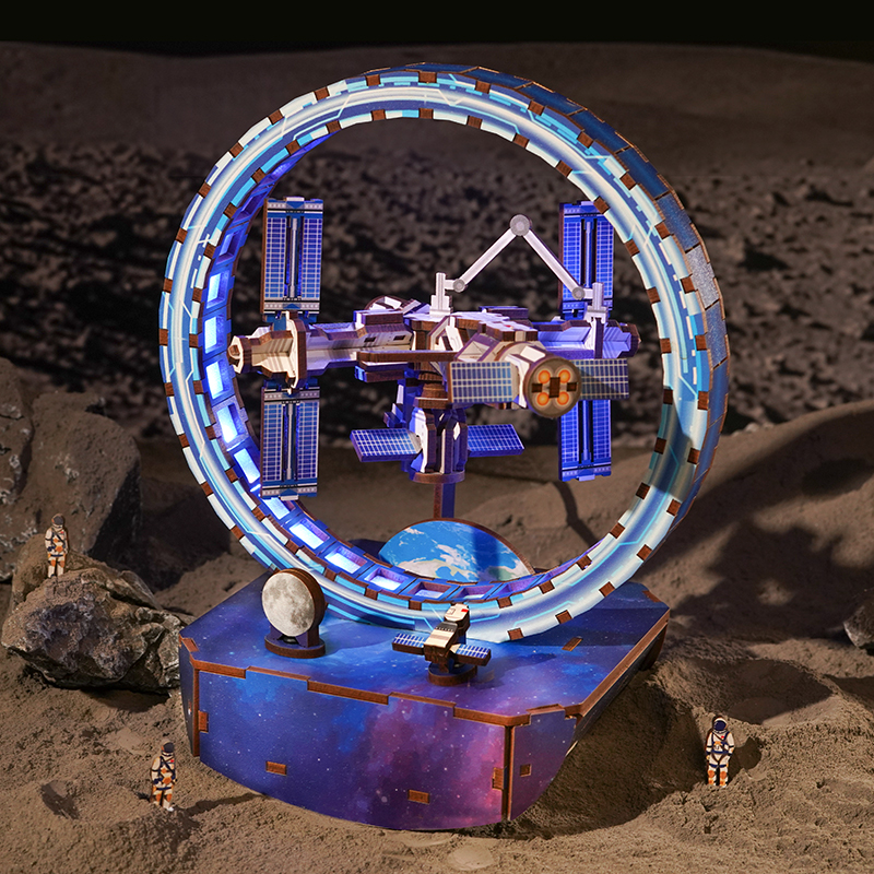 Space Exploration Fun Light - DIY Wooden Night Light, Fun DIY Projects,Home Decorations, Automatic Gradient Light Controller-Book Nook World