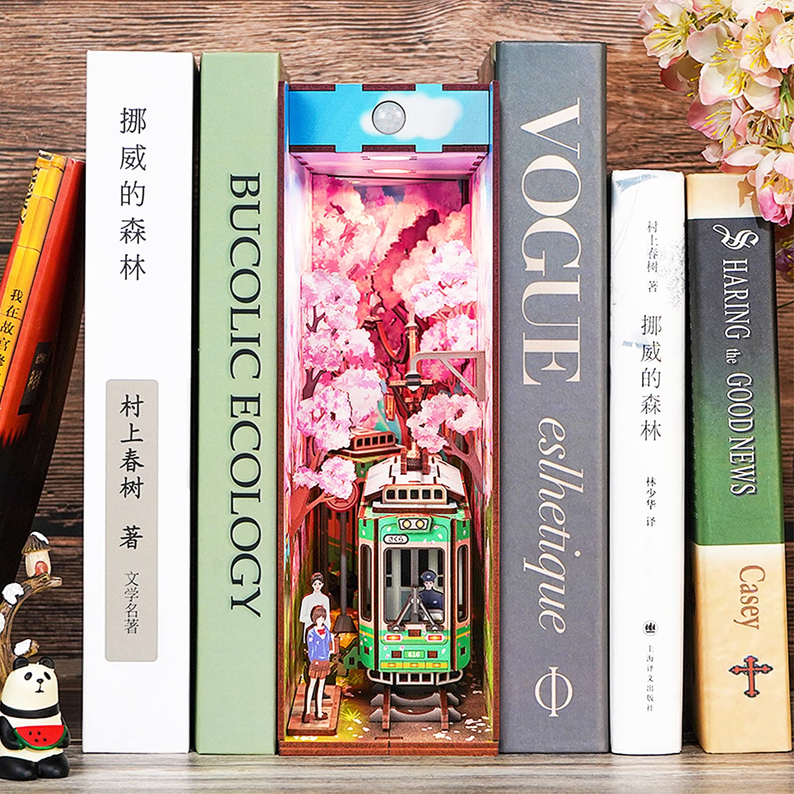 Sakura‘s Travel DIY Book Nook Kit-Book Nook World