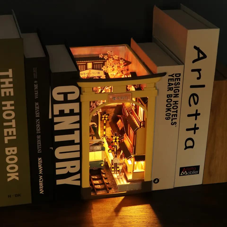 Tokyo Sakura Holiday DIY Book Nook Kit-Book Nook World