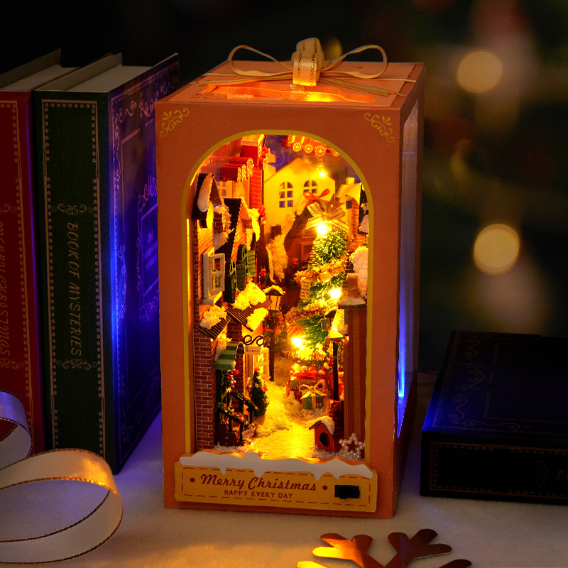 Merry Christmas DIY Book Nook Kit-Book Nook World