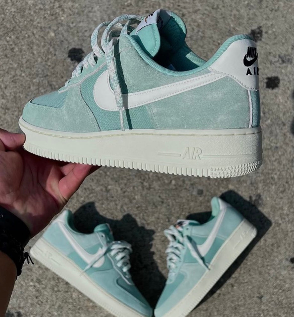 nike air force mint
