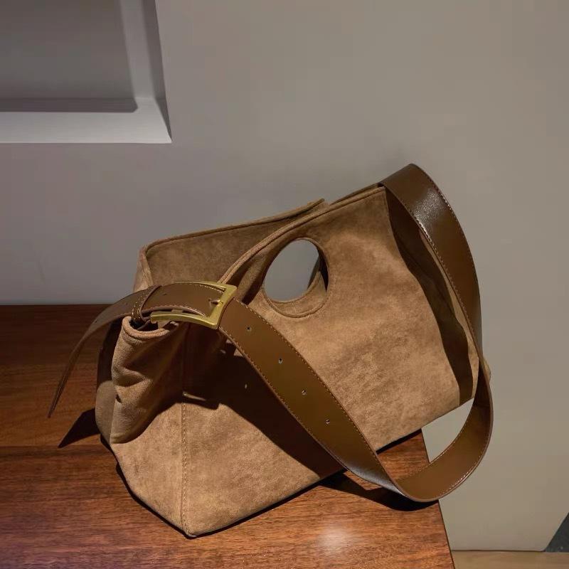 Suede Armpit Bag Women's Handbag Simple Baguette Retro Shoulder Messenger Bag