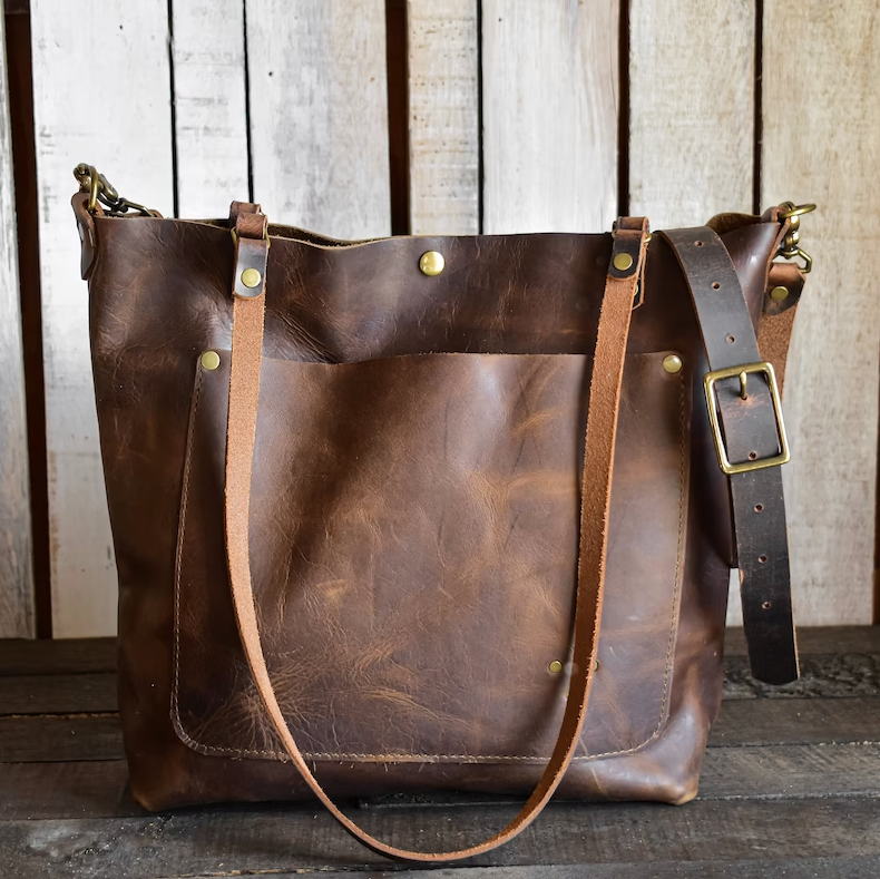 Vintage leather versatile shoulder bag