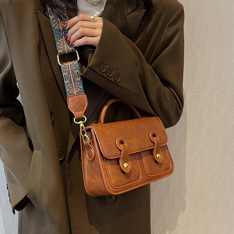 Retro Wide Shoulder Strap Shoulder Bag Fashion Simple Crossbody Bag