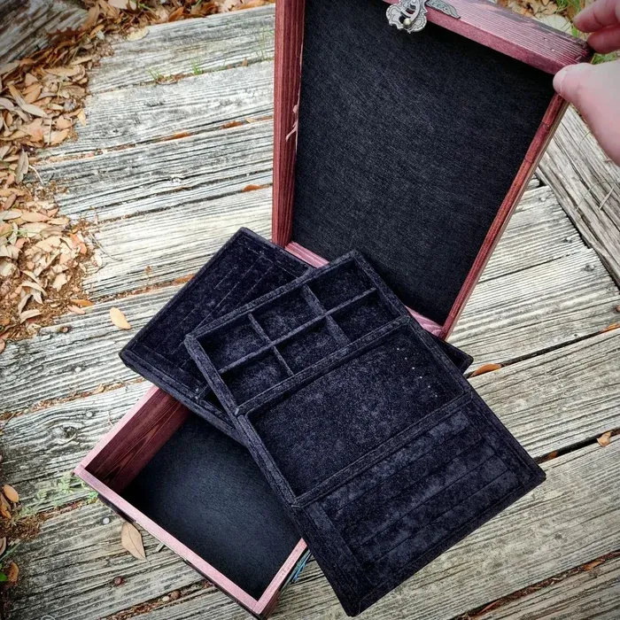 2023 Skull and Nature Hidden Key Box-Festivesl
