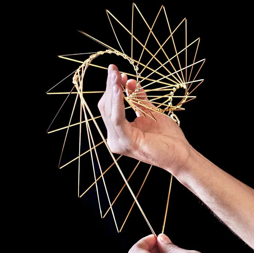 🔥HOT SALE NOW 49% OFF - 🥳 Kinetic Square Wave-Festivesl