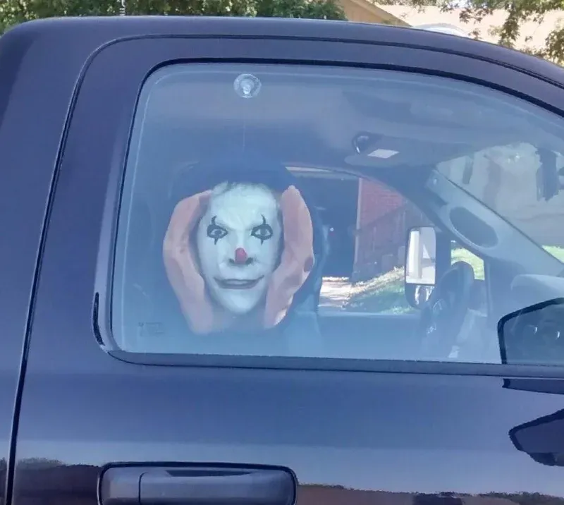 49% OFF🔥Scary Peeper Creeper-Festivesl