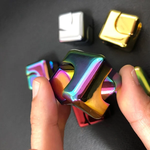 ✨Last Day 49% OFF-🎁Finger Spinner Cube🔥-Festivesl
