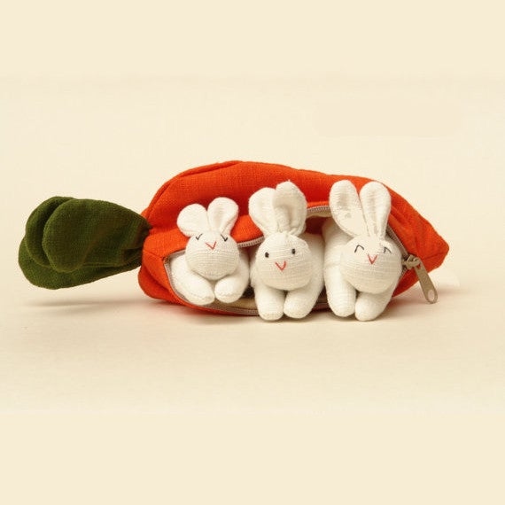Hide-and-Seek Bunnies in Carrot Pouch-Festivesl